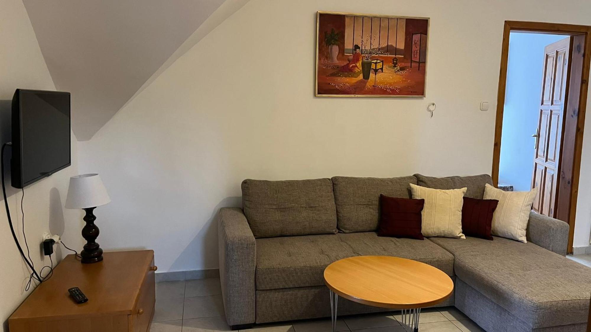 Boezsi Apartman Sárvár Zewnętrze zdjęcie